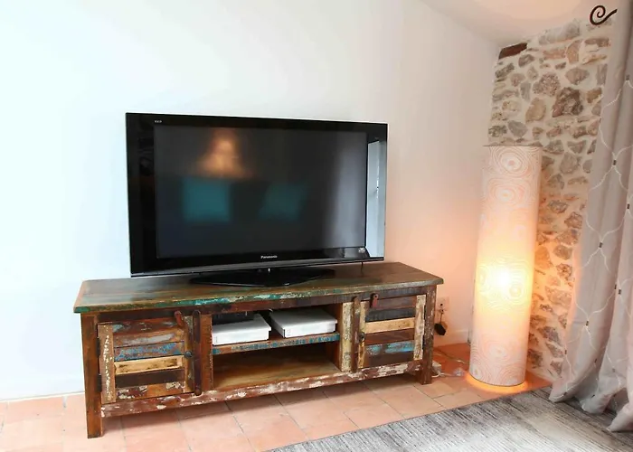 Loft 3 Pieces Dans Vieil Αντίμπ